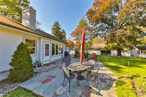 653 E Macada Rd, Bethlehem, PA 18017 photo 33