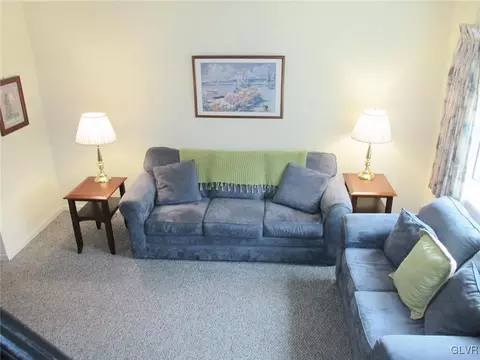 3056 Cornwall Rd, Bethlehem, PA 18017 photo 5