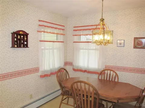 3056 Cornwall Rd, Bethlehem, PA 18017 photo 7