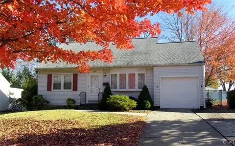 3056 Cornwall Rd, Bethlehem, PA 18017 photo 1