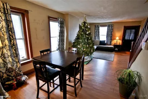 328 E Garrison St, Bethlehem, PA 18018 photo 6