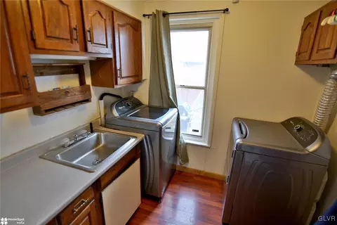328 E Garrison St, Bethlehem, PA 18018 photo 10