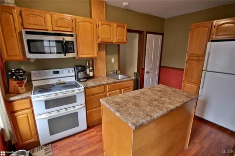 328 E Garrison St, Bethlehem, PA 18018 photo 8