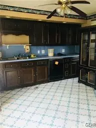142 Northampton St, Bath, PA 18014 photo 3