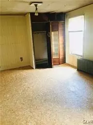 142 Northampton St, Bath, PA 18014 photo 8