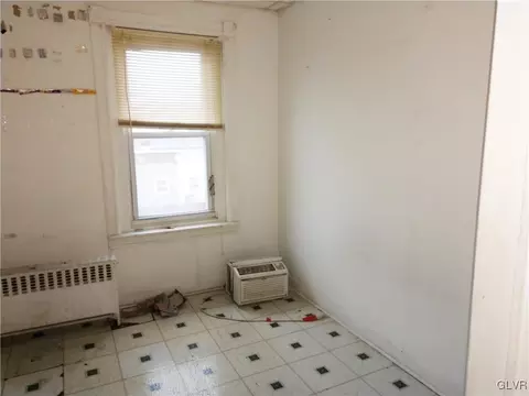 1130 E 3rd St, Bethlehem, PA 18015 photo 10