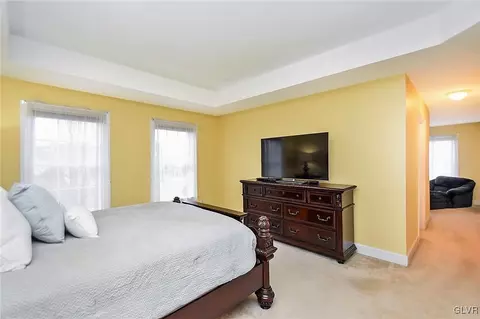 5325 Stenton Dr, Bethlehem, PA 18017 photo 24