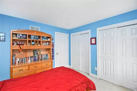 5325 Stenton Dr, Bethlehem, PA 18017 photo 31