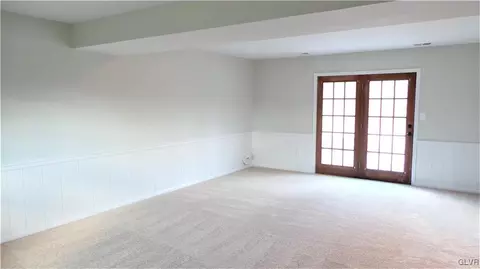 1086 Smith Gap Rd, Bath, PA 18014 photo 17
