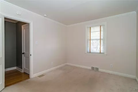 408 Willow Rd, Hellertown, PA 18055 photo 10