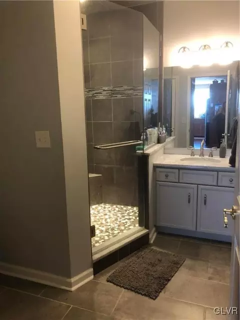 7108 Arrowhead Rd, Bath, PA 18014 photo 32