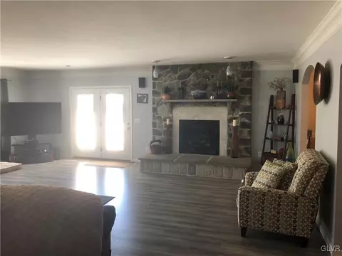 7108 Arrowhead Rd, Bath, PA 18014 photo 12