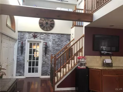 7108 Arrowhead Rd, Bath, PA 18014 photo 15
