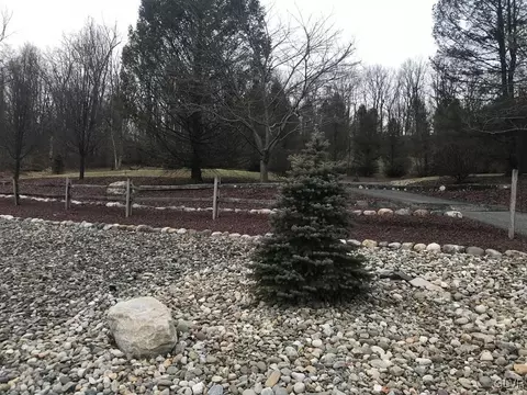 2324 W Best Rd, Moore Twp, PA 18014 photo 1