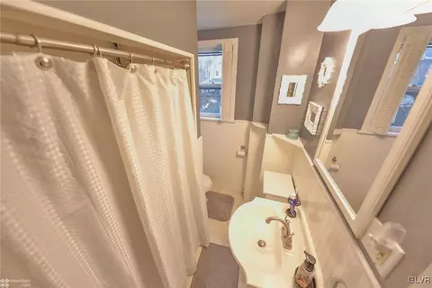 236 E Union Blvd, Bethlehem, PA 18018 photo 14