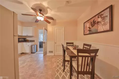 236 E Union Blvd, Bethlehem, PA 18018 photo 8