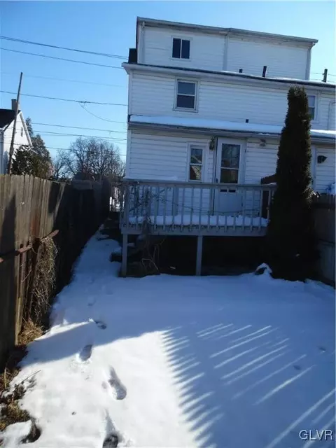 223 E Raspberry, Bethlehem, PA 18018 photo 3