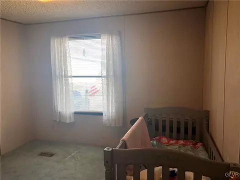 231 Juniper Xing, East Allen Twp, PA 18014 photo 16