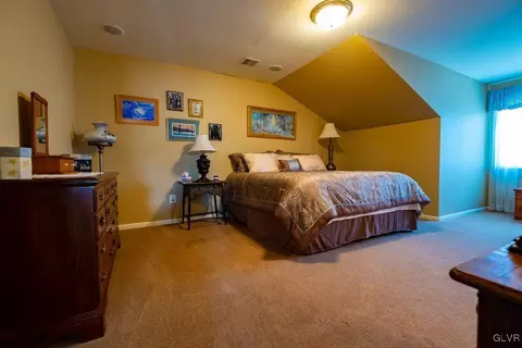 4741 Pinehurst Cir, Bethlehem, PA 18015 photo 15