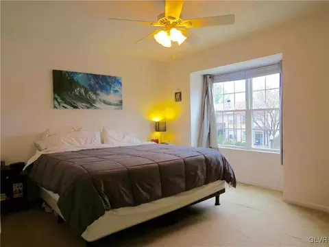 125 Commonwealth Dr, Bethlehem, PA 18020 photo 15