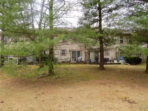 125 Commonwealth Dr, Bethlehem, PA 18020 photo 25