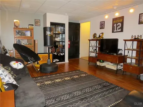 125 Commonwealth Dr, Bethlehem, PA 18020 photo 21