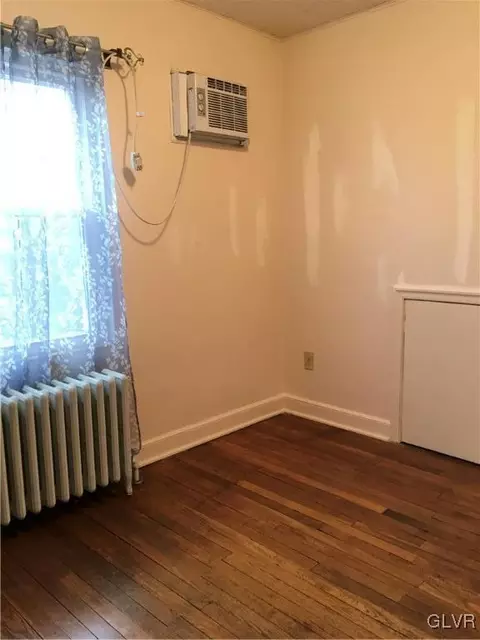 1925 Michael St, Bethlehem, PA 18017 photo 15