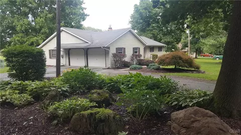 538 Bauer Rd, Bath, PA 18014 photo 4