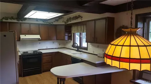 538 Bauer Rd, Bath, PA 18014 photo 17