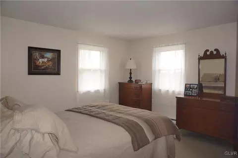 275 S Egg Rd, Bath, PA 18014 photo 21