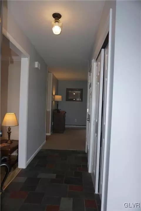 275 S Egg Rd, Bath, PA 18014 photo 13