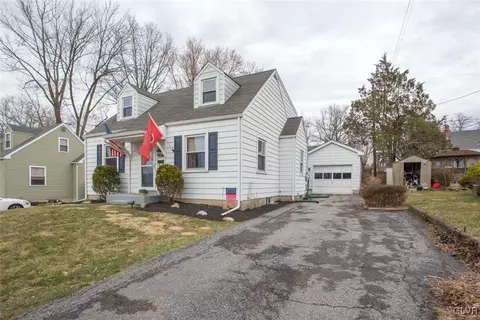 139 Cedar Rd, Hellertown, PA 18055 photo 18