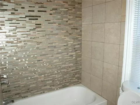 13 E Goepp St, Bethlehem, PA 18018 photo 5