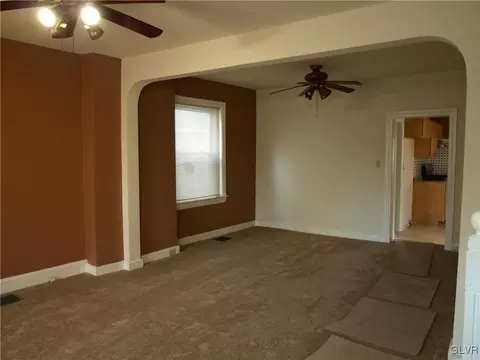 13 E Goepp St, Bethlehem, PA 18018 photo 3