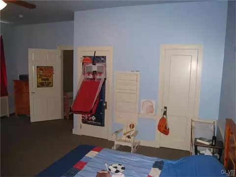 6699 Locust Rd, Bath Borough, PA 18014 photo 24