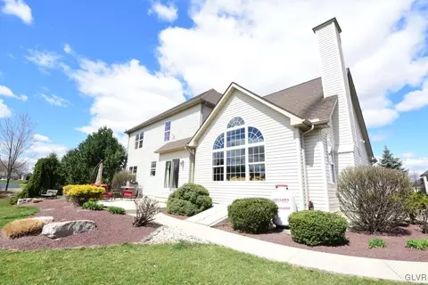 202 Eagle View Dr, Bath, PA 18014 photo 37