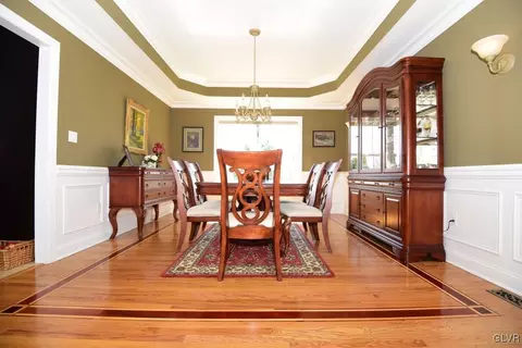202 Eagle View Dr, Bath, PA 18014 photo 8