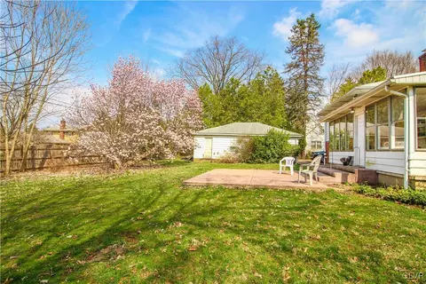 285 E Macada Rd, Bethlehem, PA 18017 photo 24