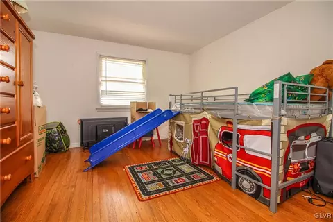 285 E Macada Rd, Bethlehem, PA 18017 photo 16