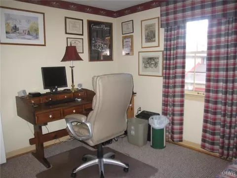 445 E Macada Rd, Bethlehem, PA 18017 photo 29