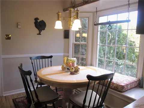 445 E Macada Rd, Bethlehem, PA 18017 photo 13