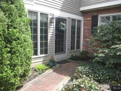 445 E Macada Rd, Bethlehem, PA 18017 photo 35