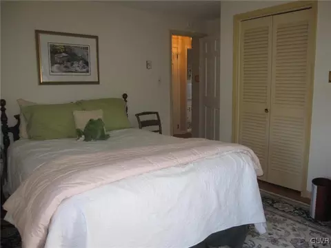 445 E Macada Rd, Bethlehem, PA 18017 photo 31