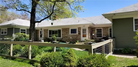 954 Eby Ln, Bath, PA 18014 photo 1