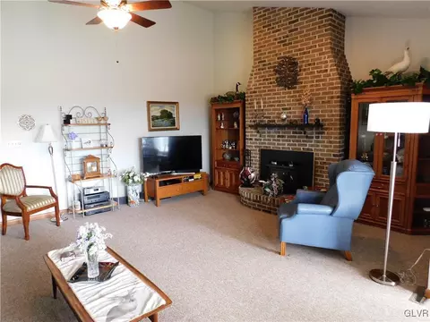 876 Copella Rd, Bath, PA 18014 photo 14