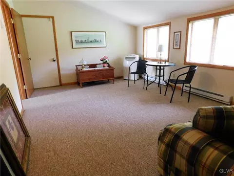876 Copella Rd, Bath, PA 18014 photo 23