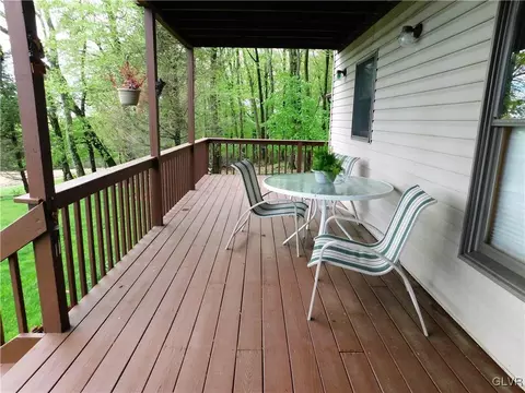 876 Copella Rd, Bath, PA 18014 photo 32