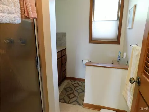 876 Copella Rd, Bath, PA 18014 photo 17