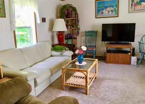 4 Fieldcrest Ct, Moore Twp, PA 18014 photo 7