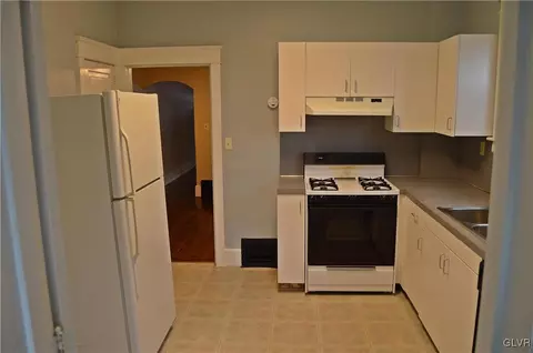 329 E Union Blvd, Bethlehem, PA 18018 photo 11